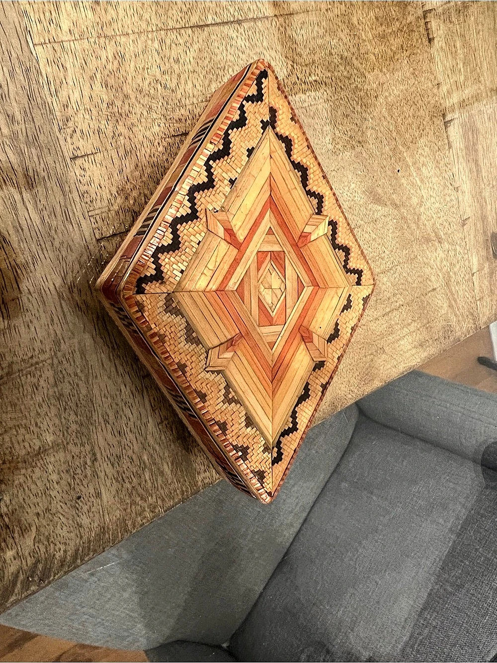 diamond-shaped vintage trinket box straw marquetry and geometric mosaic
